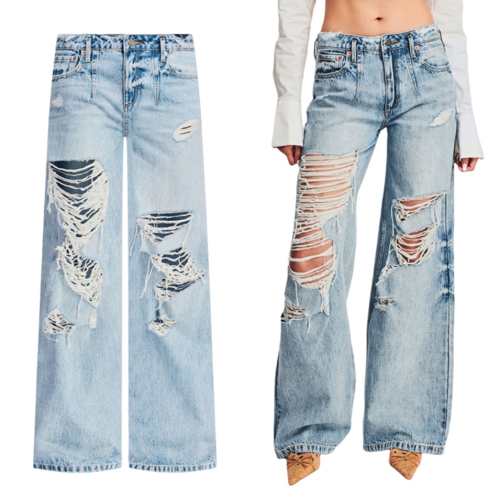 SER.O.YA Wide Leg Flare Jeans | Light Wash Distressed Ripped Trendy Revolve 29/8 - Picture 2 of 11